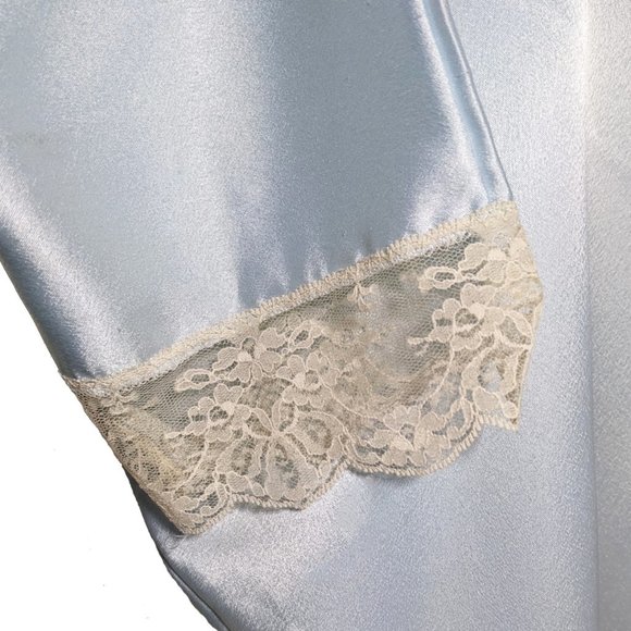 Vintage MARIE ELLYSE Baby Blue Satin & Lace 20s-Style Cocoon Robe - Picture 5 of 9